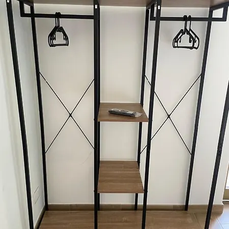 Stanza In Condiviso Double With Private Bathroom And Balcony In A Shared House *